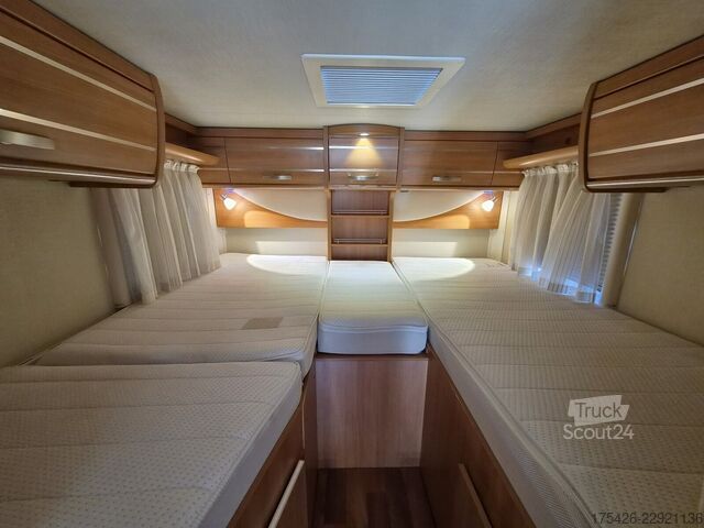 Poluintegrisani kamper HYMER/ERIBA Exsis-t 588 *Komfort-Line Paket*SAT + TV*
