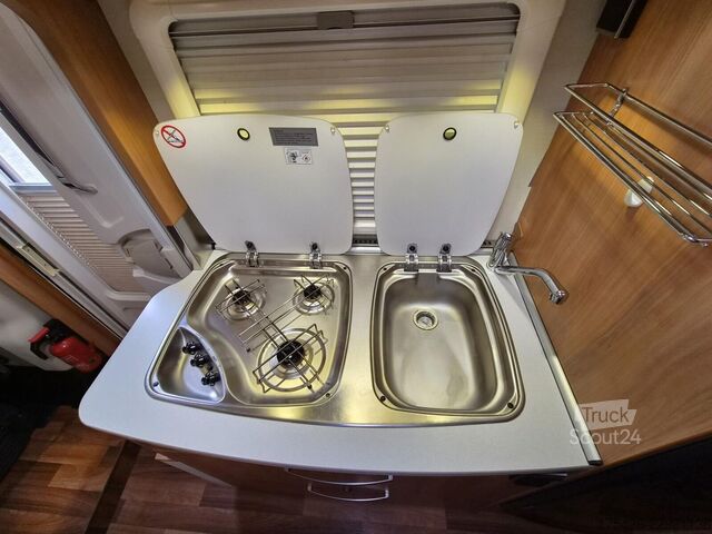 Poluintegrisani kamper HYMER/ERIBA Exsis-t 588 *Komfort-Line Paket*SAT + TV*