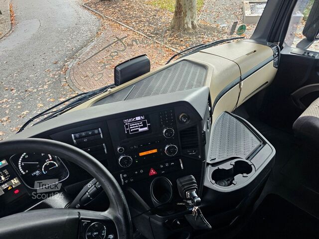 Schwerlast LKW/SZM MERCEDES-BENZ Actros 4158 8x4 Schwerlast
