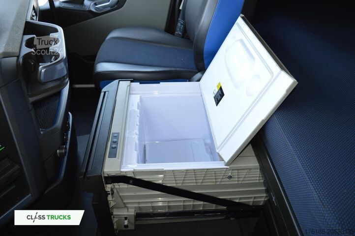 Tractor estándar VOLVO FH 460 Globetrotter XL i-Save