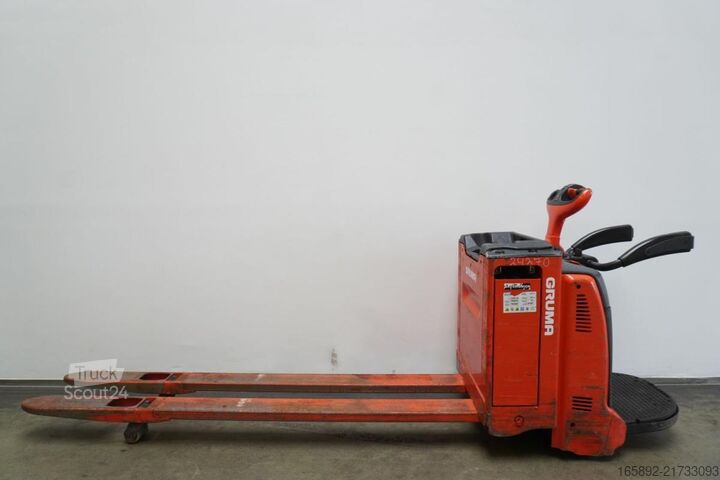 Niederhubwagen mit Fahrerstand Linde T 20 AP 131