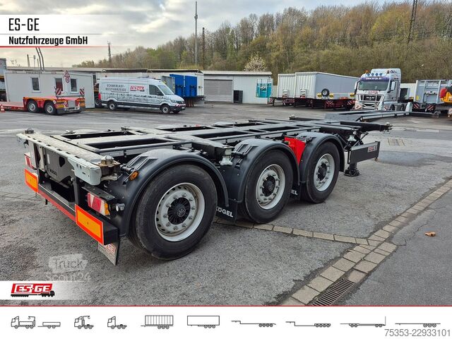 Maināmās virsbūves puspiekabe KÖGEL PORT 45 TRIPLEX Containerchassis