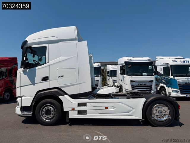 Trattore stradale standard DAF XG 530 4X2 FT - ZF + Sonnenblende + Standklima