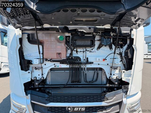 Trattore stradale standard DAF XG 530 4X2 FT - ZF + Sonnenblende + Standklima
