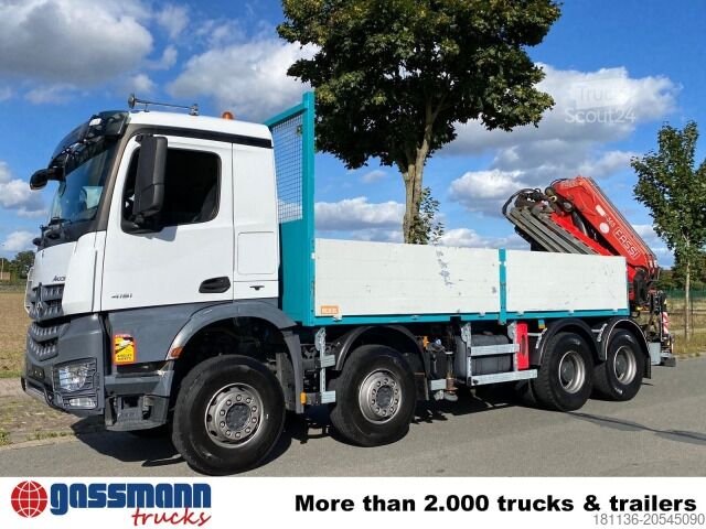 Camion cu platformă Mercedes-Benz Arocs 4151 K 8x4, Fassi Heckkran F 365 RA. 2.26 E