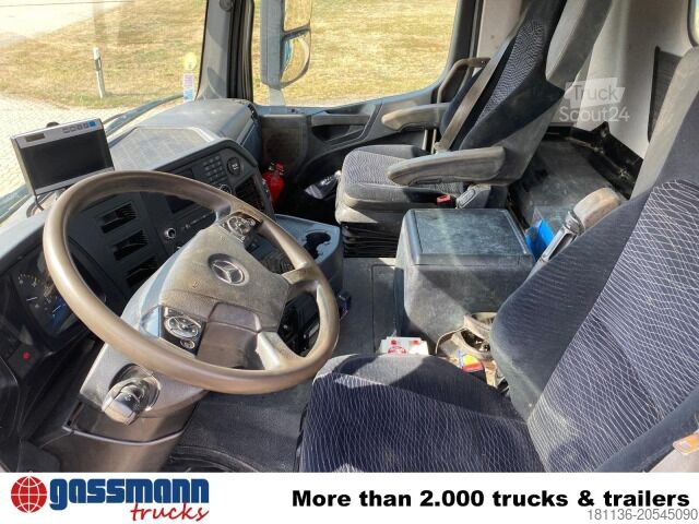 Camion cu platformă Mercedes-Benz Arocs 4151 K 8x4, Fassi Heckkran F 365 RA. 2.26 E