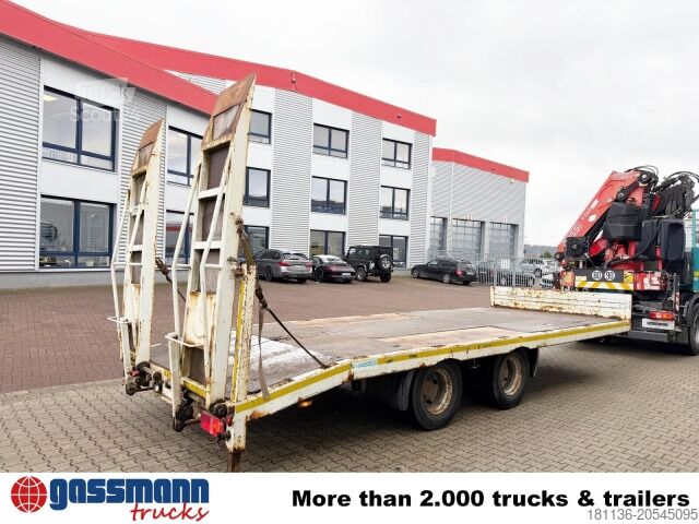 Low loader trailer Blomenröhr 688/18000