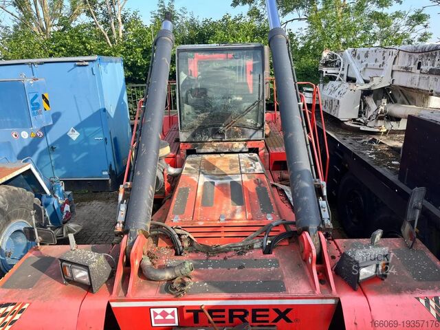 Reachstacker Terex Fantuzzi CS45KM FOR PARTS
