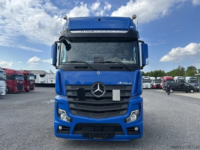 Standard SZM Mercedes Benz 1851 LS Gigaspace Standklima Retarder
