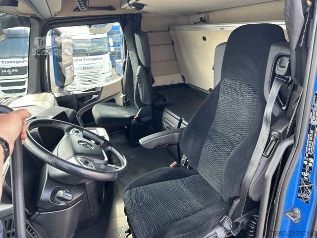 Standartinis vilkikas Mercedes Benz 1851 LS Gigaspace Standklima Retarder