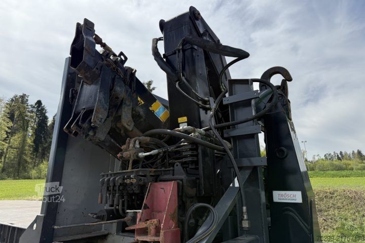 Grue montée sur camion  215-3/40 für Hakengerät & BDF Twistlock
