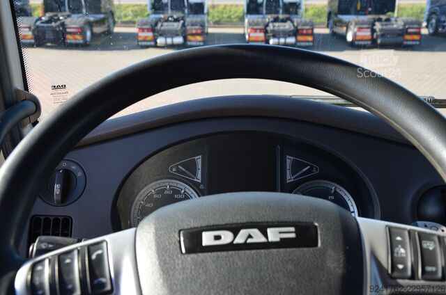 Standarta vilcējs DAF XF 530 / 2021r / SUPER SPACE / KLIMA P. / ACC / RETARDER / 9100