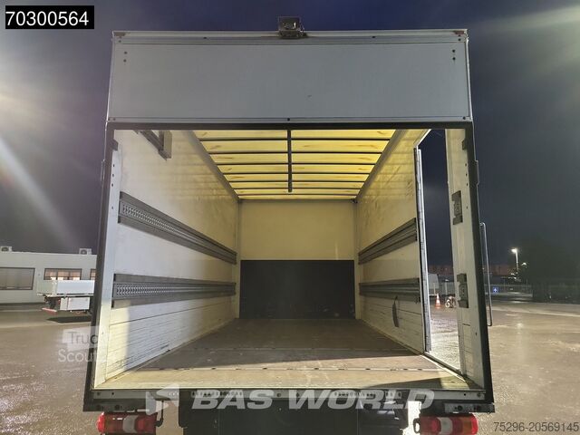 Gesloten bak Mercedes Atego 818 4X2 8tonner 1500kg Ladebordwand Autom...