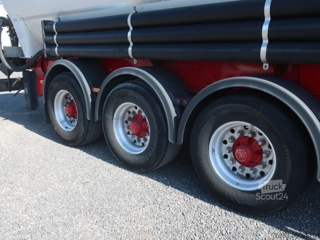 Siloauflieger Spitzer SK 2760 CAL 60 m³ Kippsilo eigene Hydraulik