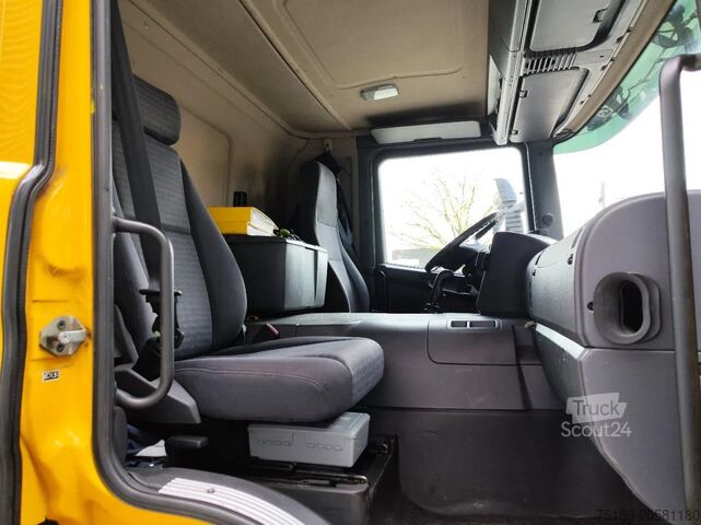 Vrachtwagen met kraan Scania P340 6x4 Liebherr LTF 1035-3.1!