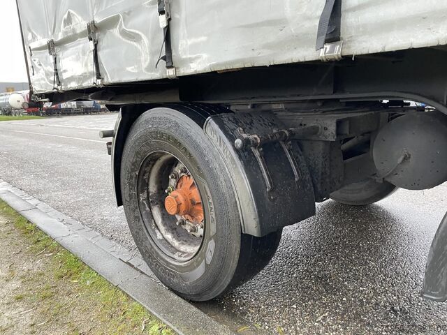  SYSTEM TRAILER Tautliner Kooiaap / Steering / Liftaxle / NL Tr...