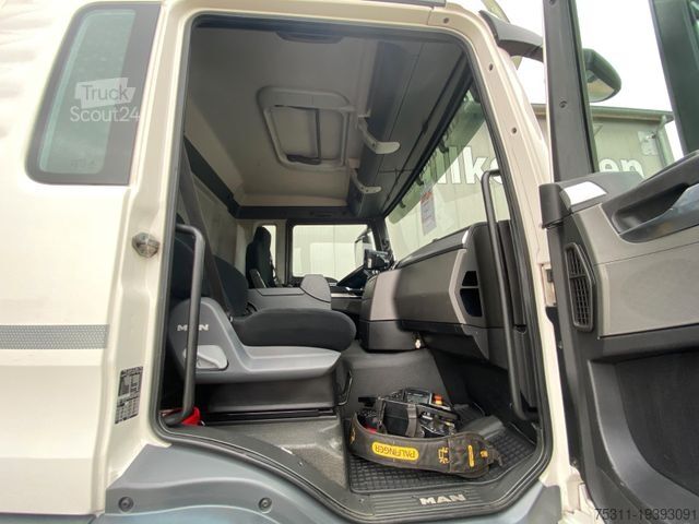 Flaklastbil med kapell MAN TGS 26.400 6x2-4LL*Palfinger PK34002 SHE*FLY-JIP