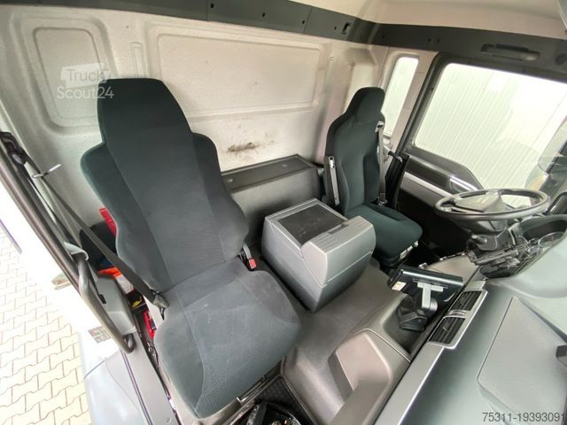 Flaklastbil med kapell MAN TGS 26.400 6x2-4LL*Palfinger PK34002 SHE*FLY-JIP