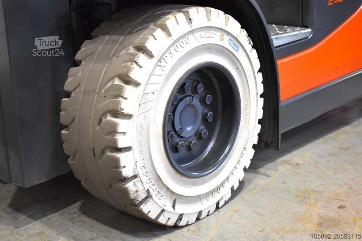 Stivuitor Linde E 30/600 H 1252