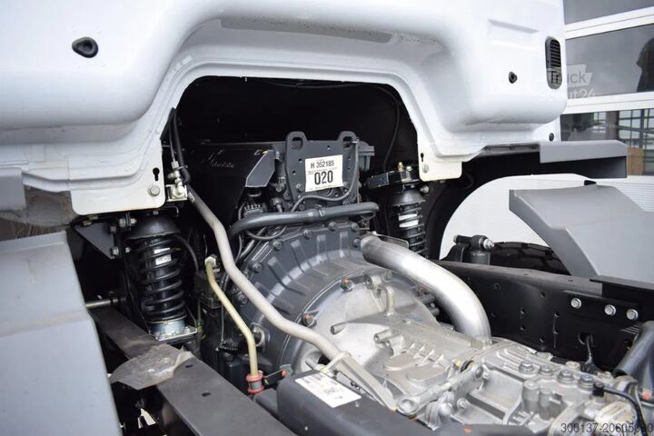 Chassis met cabine Mercedes-Benz Atego 1725 4x4 Chassis Cabin (2 units)