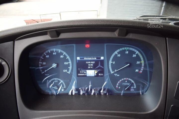 Fahrgestell mit Fahrerhaus Mercedes-Benz Atego 1725 4x4 Chassis Cabin (2 units)