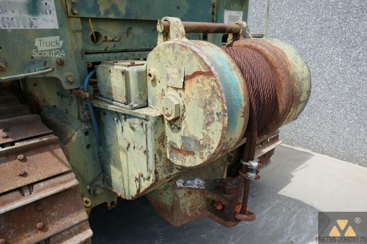 Bouteur Caterpillar D7F Ex-army