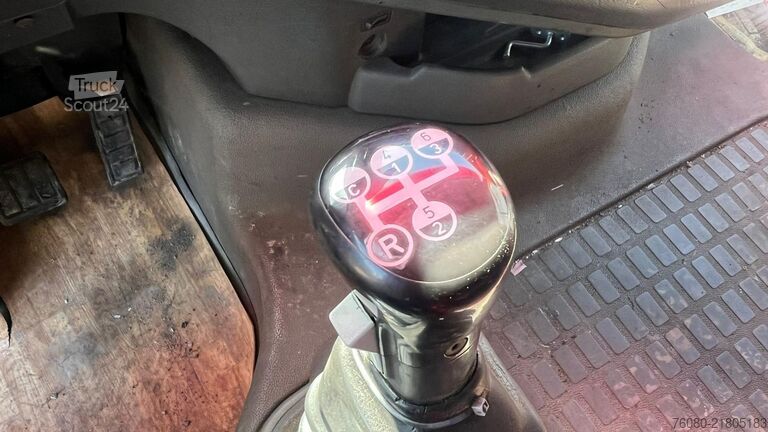 Tracteur standard Volvo FH 12.420 (BOITE MANUELLE / MANUAL GEARBOX)