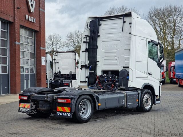 Volume SCM Volvo FH 13.500 Globetrotter XL 4x2 - I parkcool - Fu...