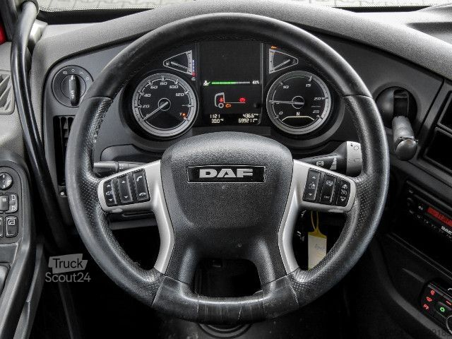 Standardowy ciągnik siodłowy DAF XF 480 FT SSC + INTARDER + ADR AT + ALCOA