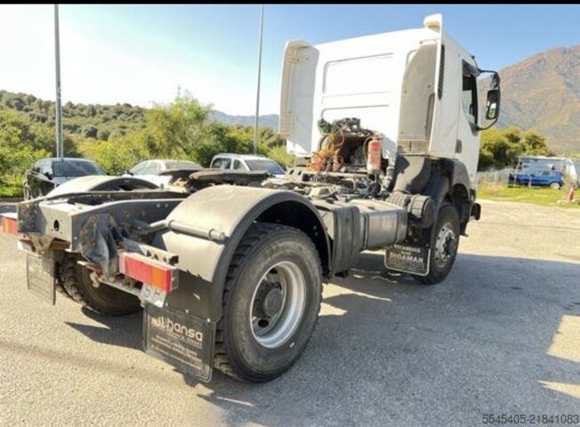 ťahač Renault Kerax 420