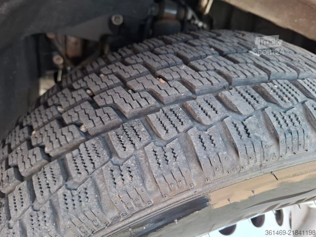 Dobozos furgon IVECO 35S16A8/P, LBW, Luft, HiMatic, Klima, RFK,
