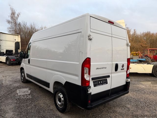 Furgão de painéis FIAT Ducato Hochr.-Kasten 35 140 L2H2 RS: 3450 mm