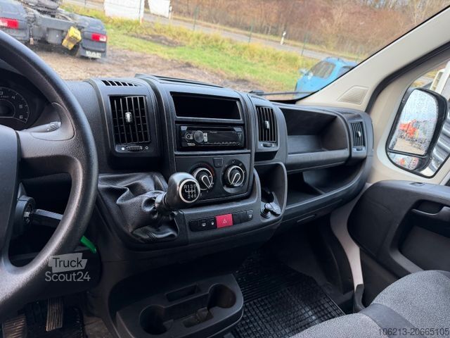 Furgão de painéis FIAT Ducato Hochr.-Kasten 35 140 L2H2 RS: 3450 mm