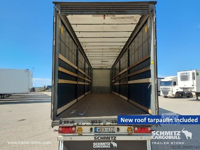 Auflieger mit Pritsche & Plane Schmitz Cargobull Curtainsider Mega