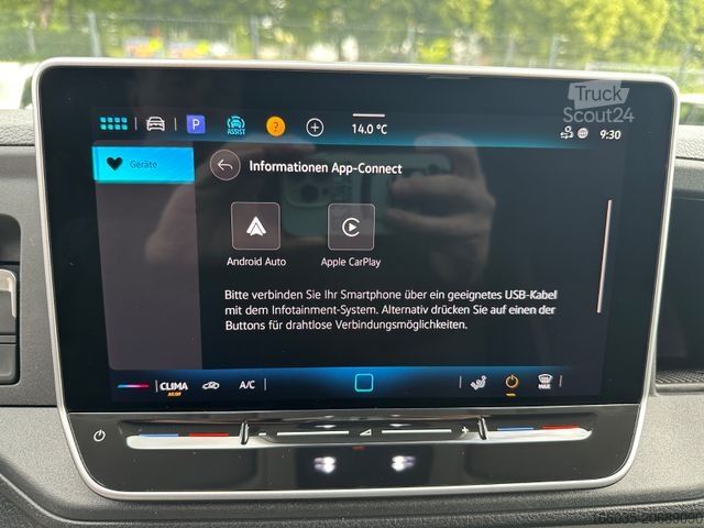 Komercijalno vozilo sa visokim krovom VOLKSWAGEN Crafter Kombi Kasten 35 L3H3 Autom. AHK 270Türen