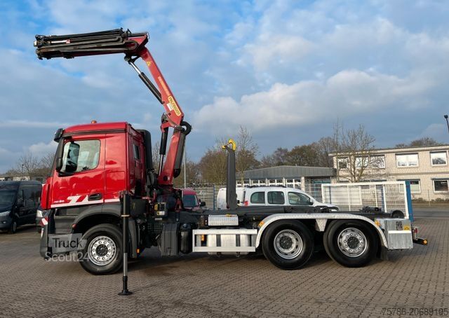 Vozidlo s hákom na kontajnery MERCEDES-BENZ Arocs 2542 BL/ Meiller/Palfinger PK18002/ 2xFunk