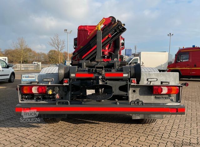 Vozidlo s hákom na kontajnery MERCEDES-BENZ Arocs 2542 BL/ Meiller/Palfinger PK18002/ 2xFunk