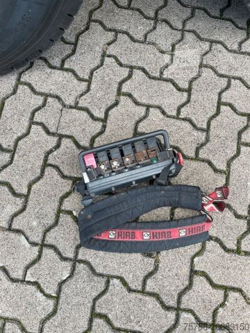 Vrachtauto met open laadbak MERCEDES-BENZ Actros 2648 BB Kipper Hiab 122E5 + Funk + Winde