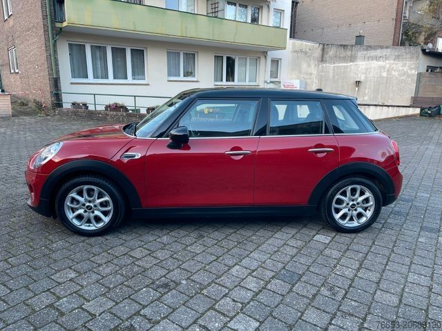 Dodávka MINI Cooper 100kw Automatik*Leder*PANO*Klima*18378km