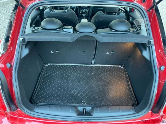 Dodávka MINI Cooper 100kw Automatik*Leder*PANO*Klima*18378km