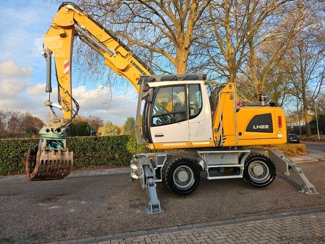 حفار متحرك LIEBHERR LH 22M Mit Dehaco Sortiergreifer