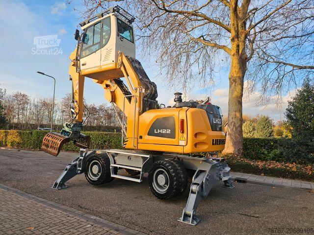 حفار متحرك LIEBHERR LH 22M Mit Dehaco Sortiergreifer