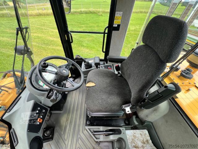 Tekerlekli yükleyici Caterpillar 930H