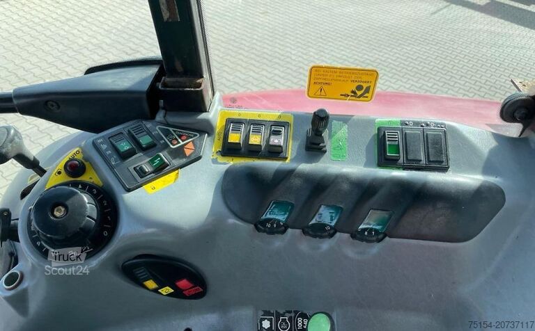 Tractor Case-IH IH CS 130