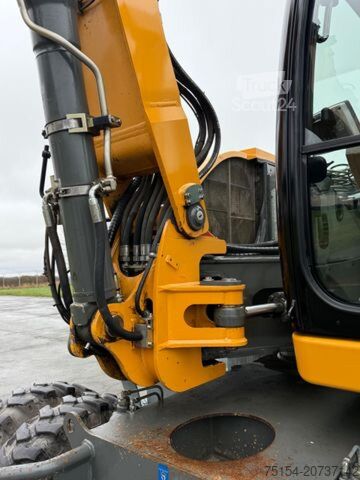 Bæltegraver Liebherr A912 Compact