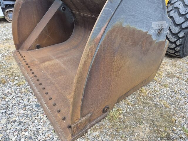 Pala gommata Komatsu Komatsu WA475-10E0 wheel loader / 2023 / 3300 MT