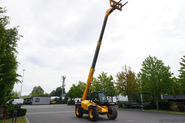 Caricatore telescopico JCB 535-95 / 3.5 T / range 9.5 m / joystick