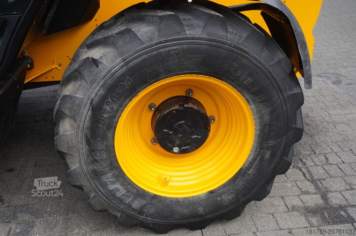 Caricatore telescopico JCB 535-95 / 3.5 T / range 9.5 m / joystick