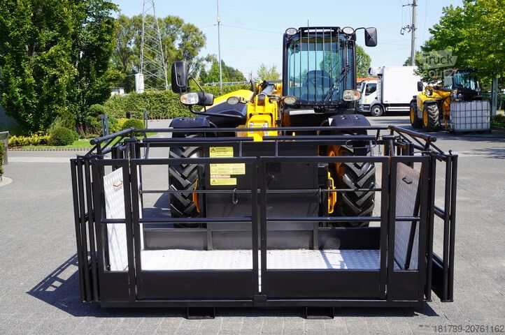 Ładowarka teleskopowa JCB 535-95 / 3.5 T / range 9.5 m / joystick