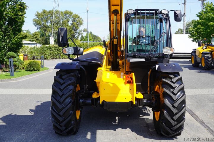 Ładowarka teleskopowa JCB 535-95 / 3.5 T / range 9.5 m / joystick